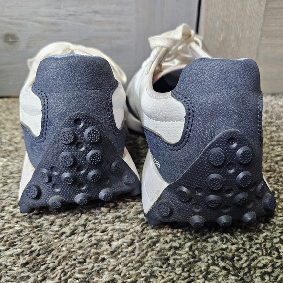 Women's New Balance Shoes sz 10 - Picture 2 of 5